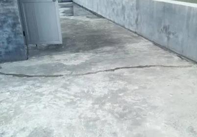 皋兰楼顶漏水维修公司分享下如何解决卫生间隐蔽部位漏水的问题?